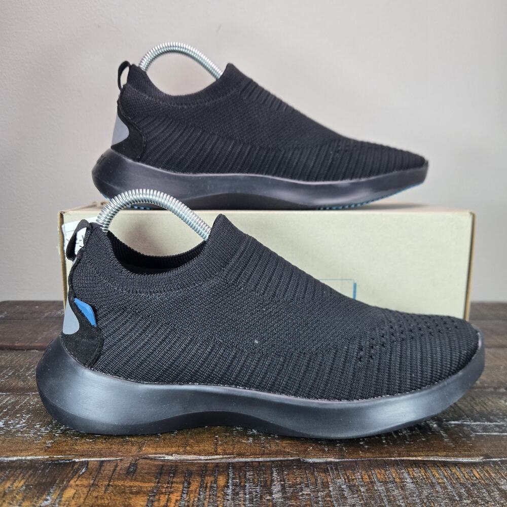 Vessi Everyday Move Slip On Womens Size 8 Waterproof Shoes Sneakers Onyx Black